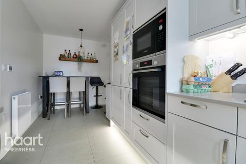 31 Commodores Close, Minster On Sea, Sheerness, ME12 3UU