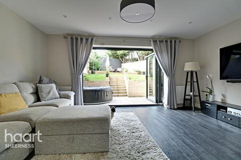 31 Commodores Close, Minster On Sea, Sheerness, ME12 3UU