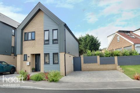 31 Commodores Close, Minster On Sea, Sheerness, ME12 3UU