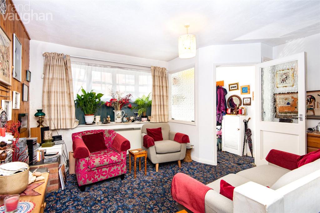 Robert Street, Brighton, BN1 3 bed terraced house £550,000