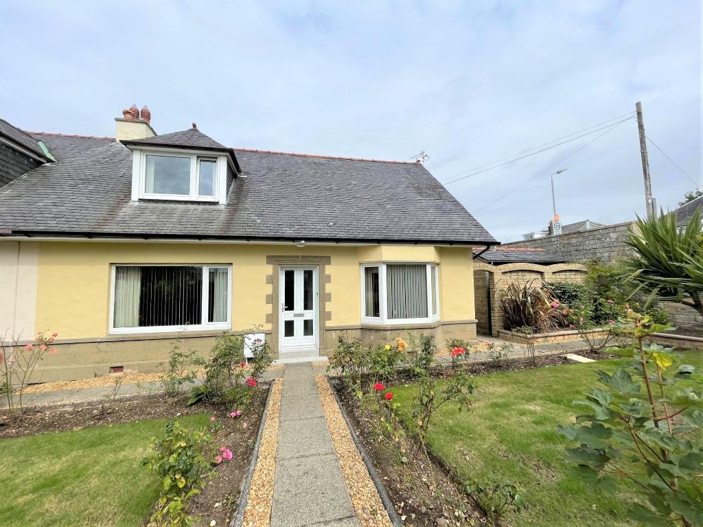Anthony Road, Largs, North Ayrshire, KA30 3 bed semidetached house to
