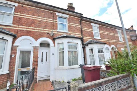 4 bedroom terraced house to rent - Cardigan Road, Reading