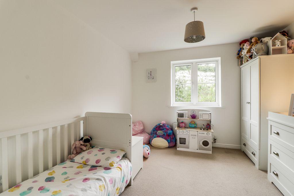 Bedroom 2 (Double)