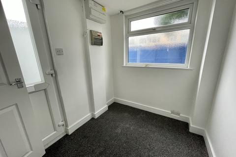 8 Eastholme Croft, Colwick Park, Nottingham, NG2 4DZ
