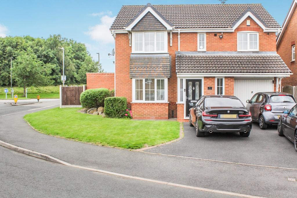 View Point, Tividale, Oldbury, B69 4 bed detached house £440,000