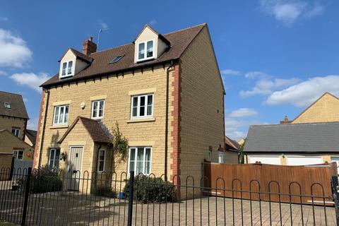 22 Cherry Tree Way, Witney, OX28 1AJ
