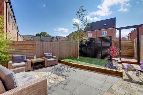 76 Badger Way, Cranbrook, Exeter, EX5 7FP