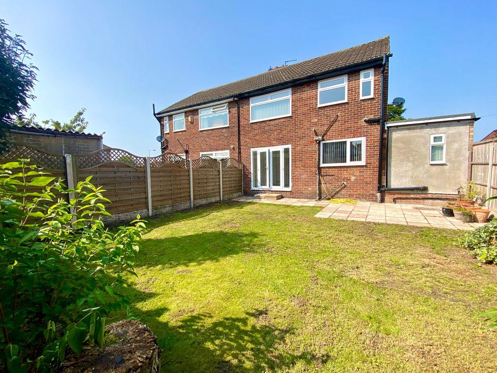 Kirkstone Road West, Litherland... 3 bed semidetached house £175,000