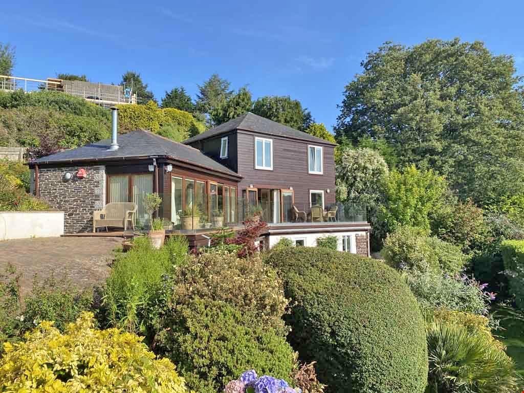 Malpas, Truro, Cornwall 4 bed detached house £1,150,000