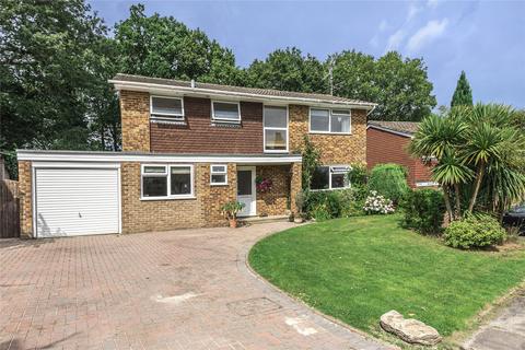 4 Yewens, Chiddingfold, Godalming, GU8 4SD