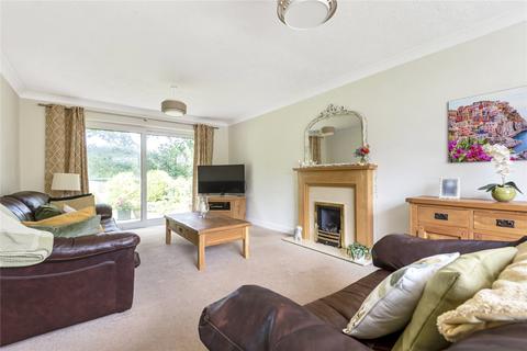 4 Yewens, Chiddingfold, Godalming, GU8 4SD