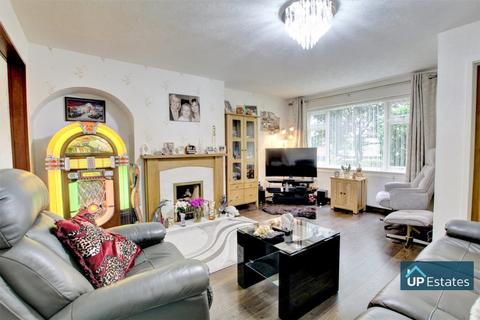 11 Winchat Close, Binley, Coventry, CV3 2FE