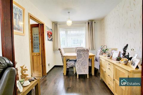 11 Winchat Close, Binley, Coventry, CV3 2FE