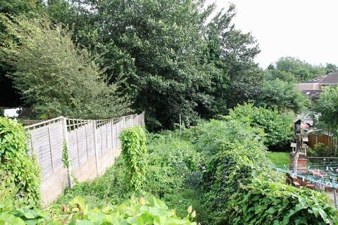 82 Grosvenor Road, Lower Gornal, Dudley, DY3 2PR