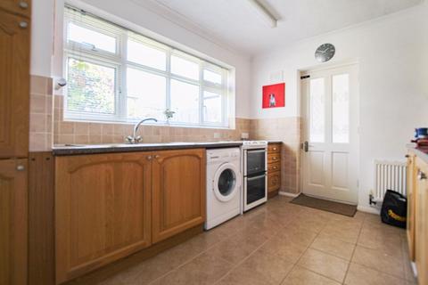 31 Forge Lane, Horton Kirby, Dartford, DA4 9DR