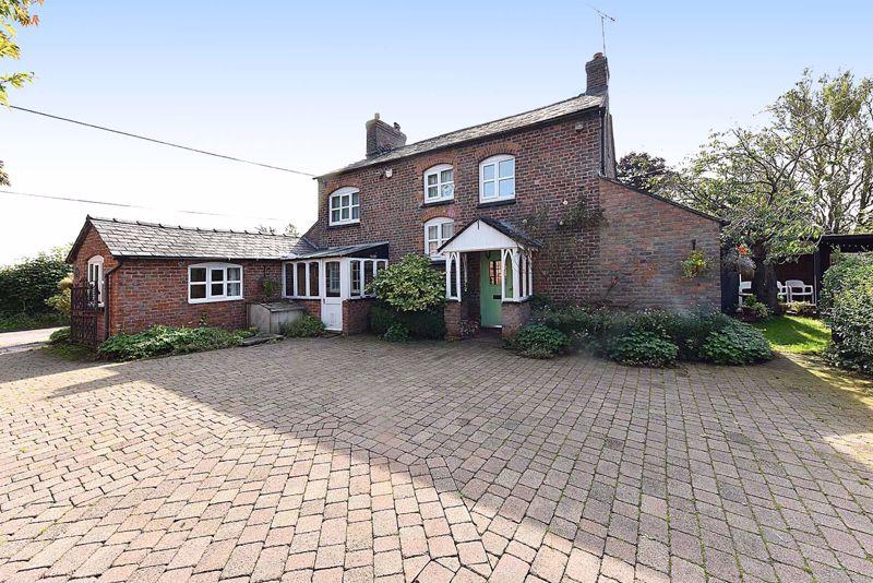 Spode Green Lane, Little Bollington 5 bed country house for sale £749,000