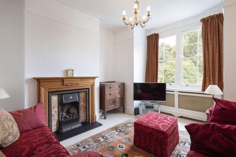 117 Hartswood Road, London, W12 9NG
