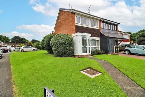 29 Aspen Way, Wolverhampton, WV3 0UP
