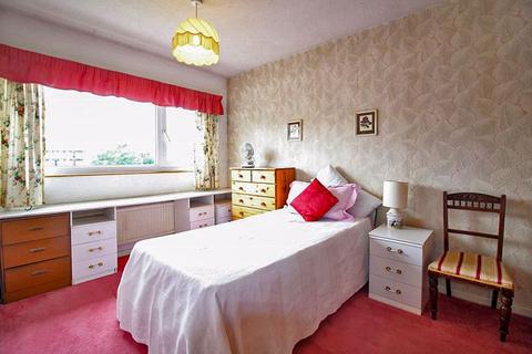 29 Aspen Way, Wolverhampton, WV3 0UP
