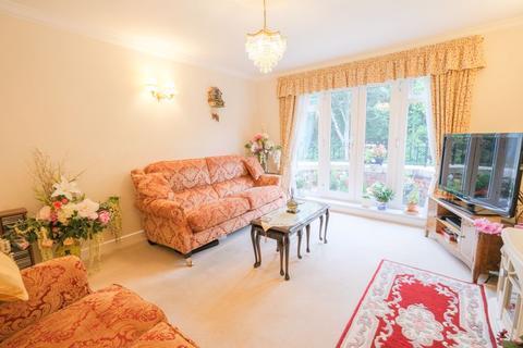 14 Ryknild Drive, Streetly, Sutton Coldfield, B74 2AZ