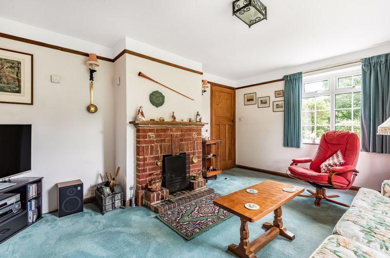 The Warren, Mayfield 3 bed detached house £825,000