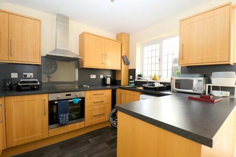 22 Temple Close, Luton, LU2 7XZ