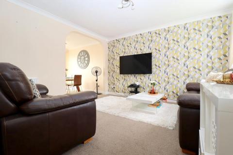 22 Temple Close, Luton, LU2 7XZ