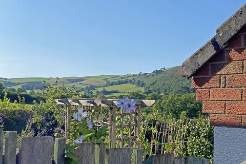 27 Home Meadow, Minehead, TA24 8UE