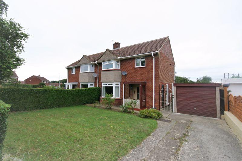 Ermin Park, Brockworth, Gloucester 3 bed semidetached house £199,950