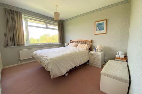 2 Bush Hay, Churchdown, Gloucester, GL3 2QR