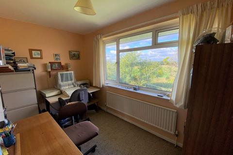 2 Bush Hay, Churchdown, Gloucester, GL3 2QR