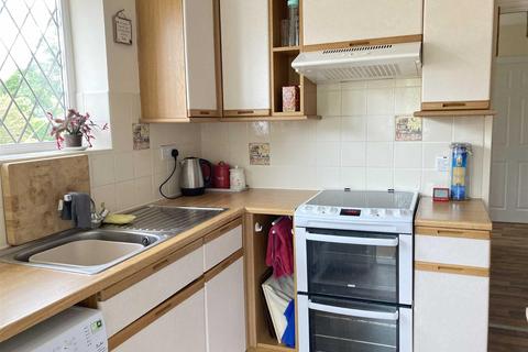 24 Brook View, Hitchin, SG4 9NY