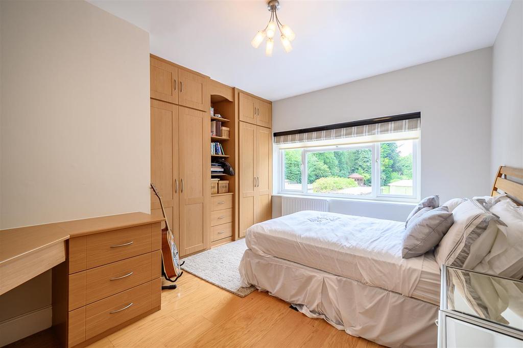 8475278-interior51.jpg