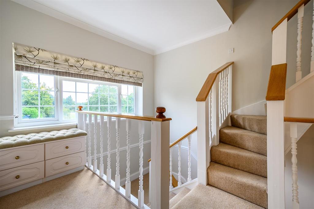 8475278-interior59.jpg