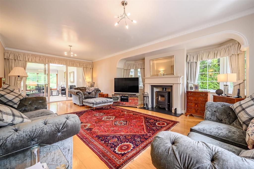 8475278-interior17.jpg