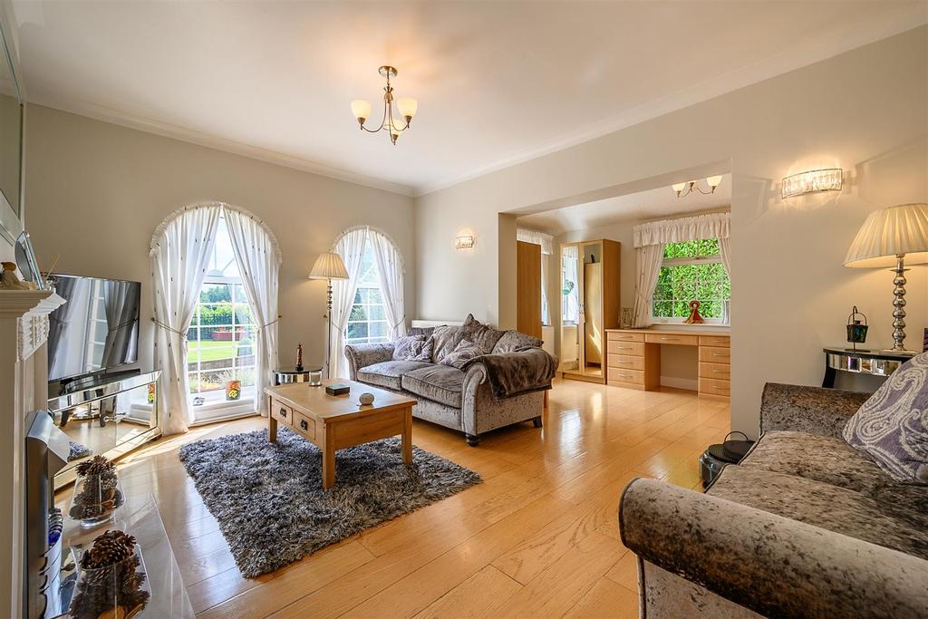 8475278-interior43.jpg