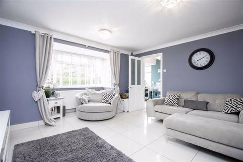 256 Buckingham Road, Bletchley, Milton Keynes, MK3 5JG