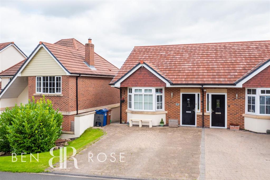 Back Lane, ClaytonLeWoods, Chorley 3 bed semidetached house £224,995