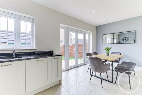 88 Bletchley Road, Horsforth, Leeds, LS18 4FG
