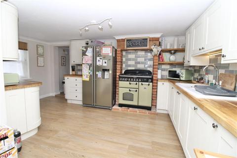 4 bedroom cottage for sale - St. Andrews Road, Knodishall, Saxmundham, Suffolk