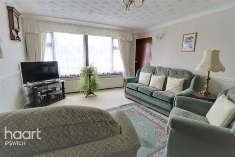 5 Newlands, Elmsett, Ipswich, IP7 6NZ