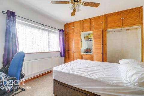 7 Cranston Avenue, Westcliff-on-sea, SS0 0JZ