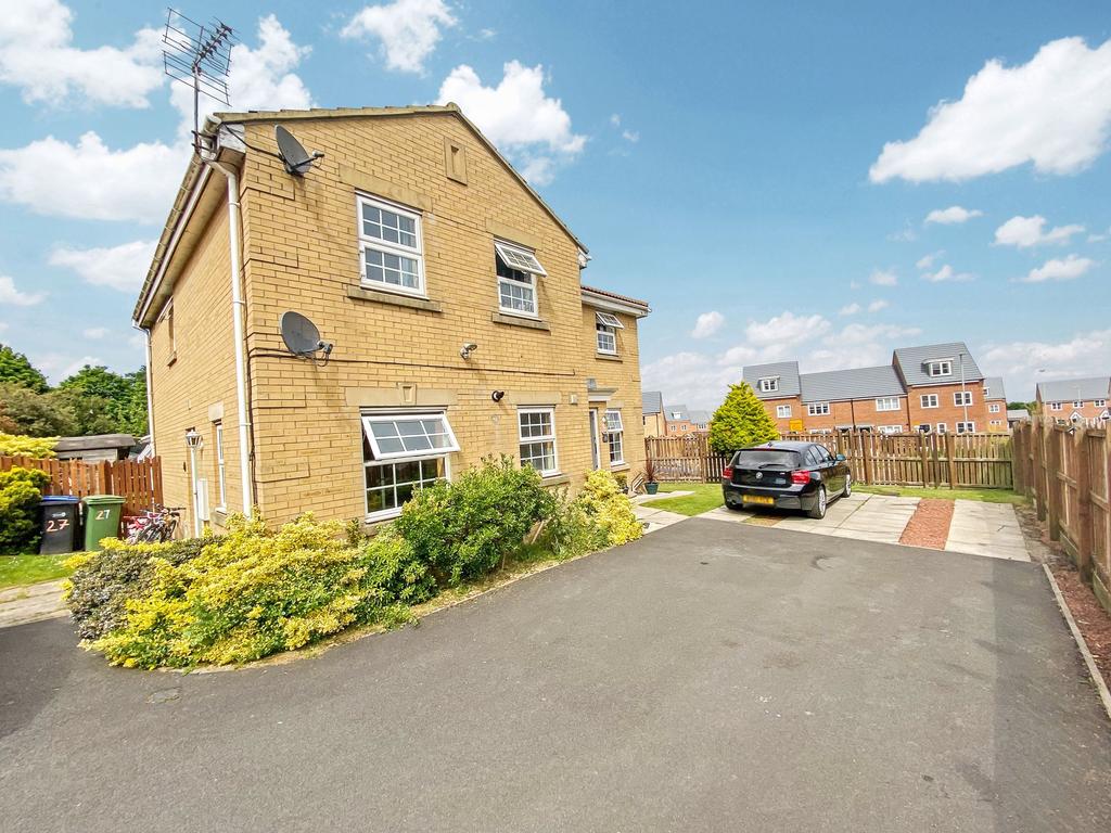 Elm Tree Gardens, peterlee, Peterlee... 3 bed semidetached house £123,000