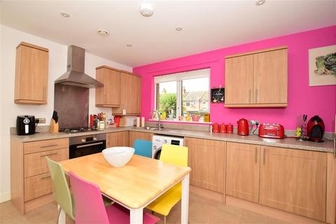 14 Fairs Field, Steyning, BN44 3BU