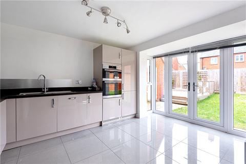 15 Bianca Close, Brackley, NN13 6GY