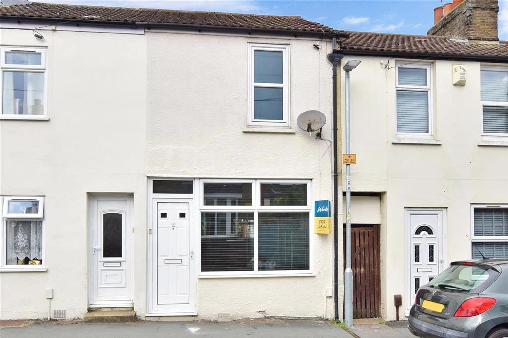 Ivy Street, Rainham, Gillingham, Kent 2 bed terraced house £235,000