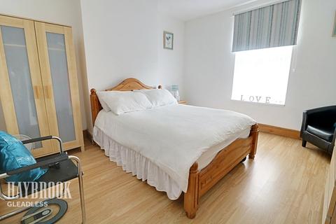 63 Thirlwell Road, Sheffield, S8 9TF