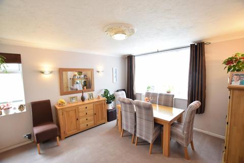 18 Amerells Road, Little Clacton, Clacton-on-sea, CO16 9HA