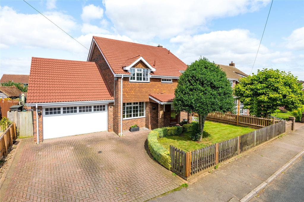 Northwood End Road, Haynes, Bedfordshire, MK45 4 bed detached house £