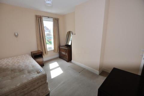 11 Waterside, Burton-on-trent, DE15 9HE